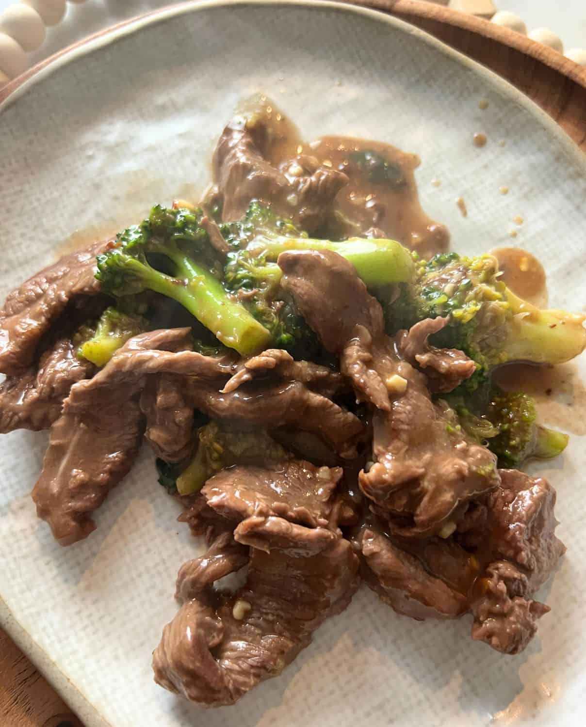 Beefandbroccoliplate