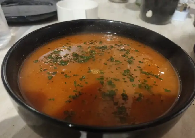 Low Calorie Tomato Soup Recipe Main Photo